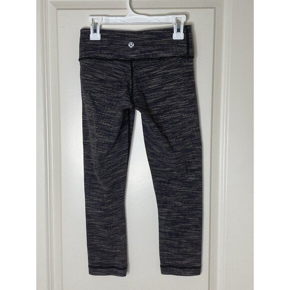 lululemon athletica Gray Patterned Leggings - Picture 3 of 11
